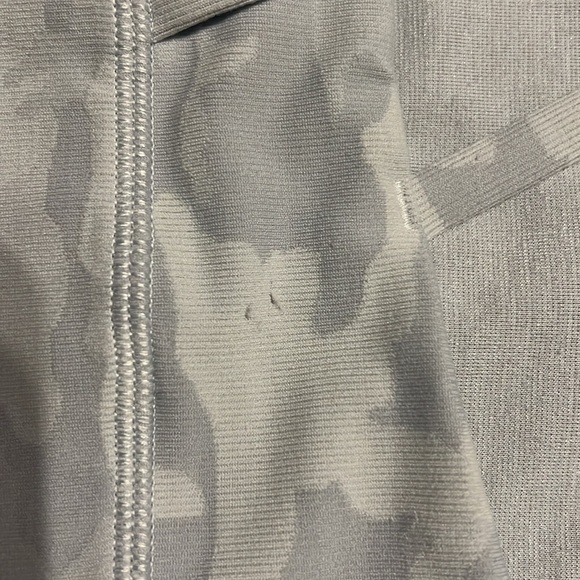 LULULEMON Energy Bra Long Line Medium Support B/C Cup size 12 - Picture 4 of 4